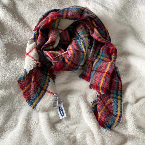 NWT Old Navy Plaid Blanket Scarf - Picture 2 of 5